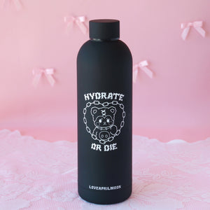 Hydrated or Die Bottle in Black