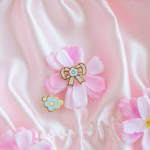 Mini Blossom Pin Set of 2