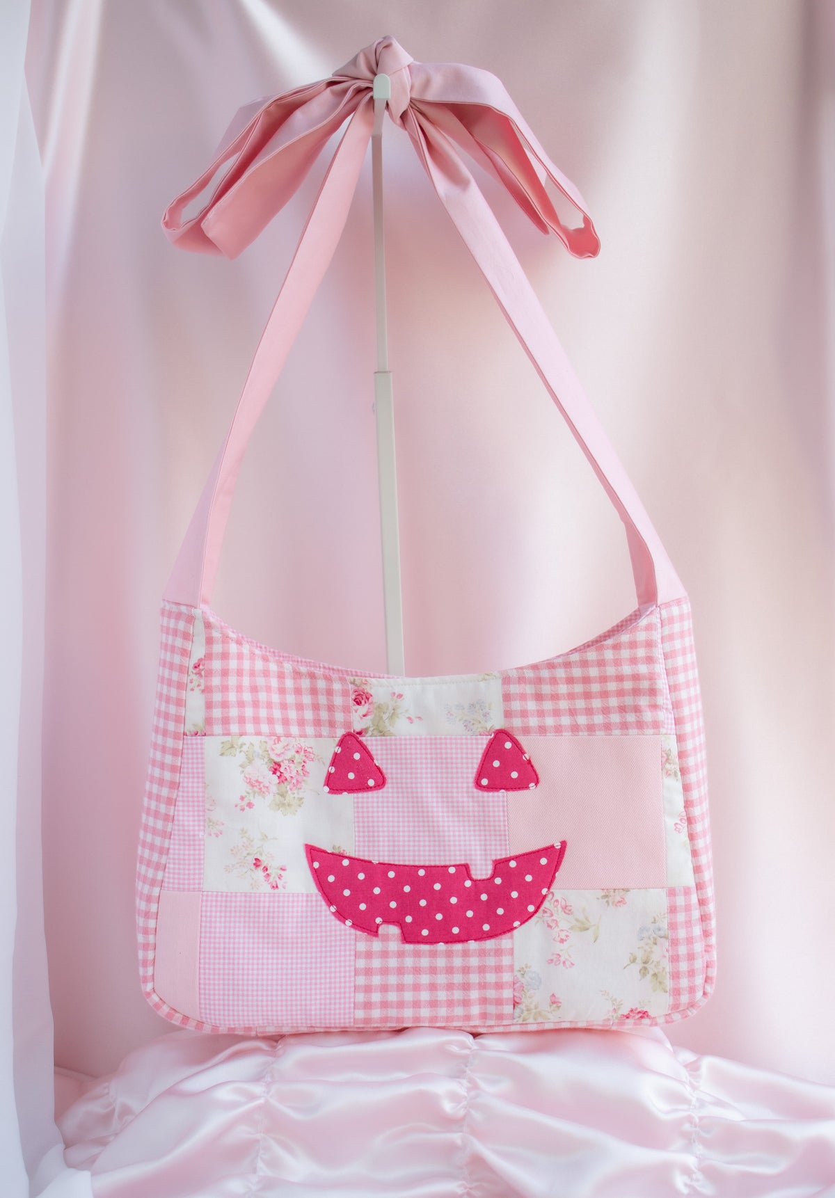The Macaron Bag - Midnight Pumpkin preorder